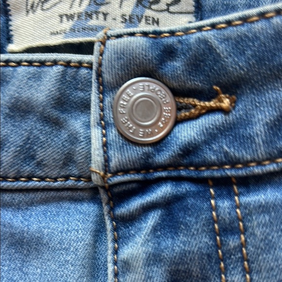 We The Free Light Blue Wide Leg Jeans - Picture 9 of 13